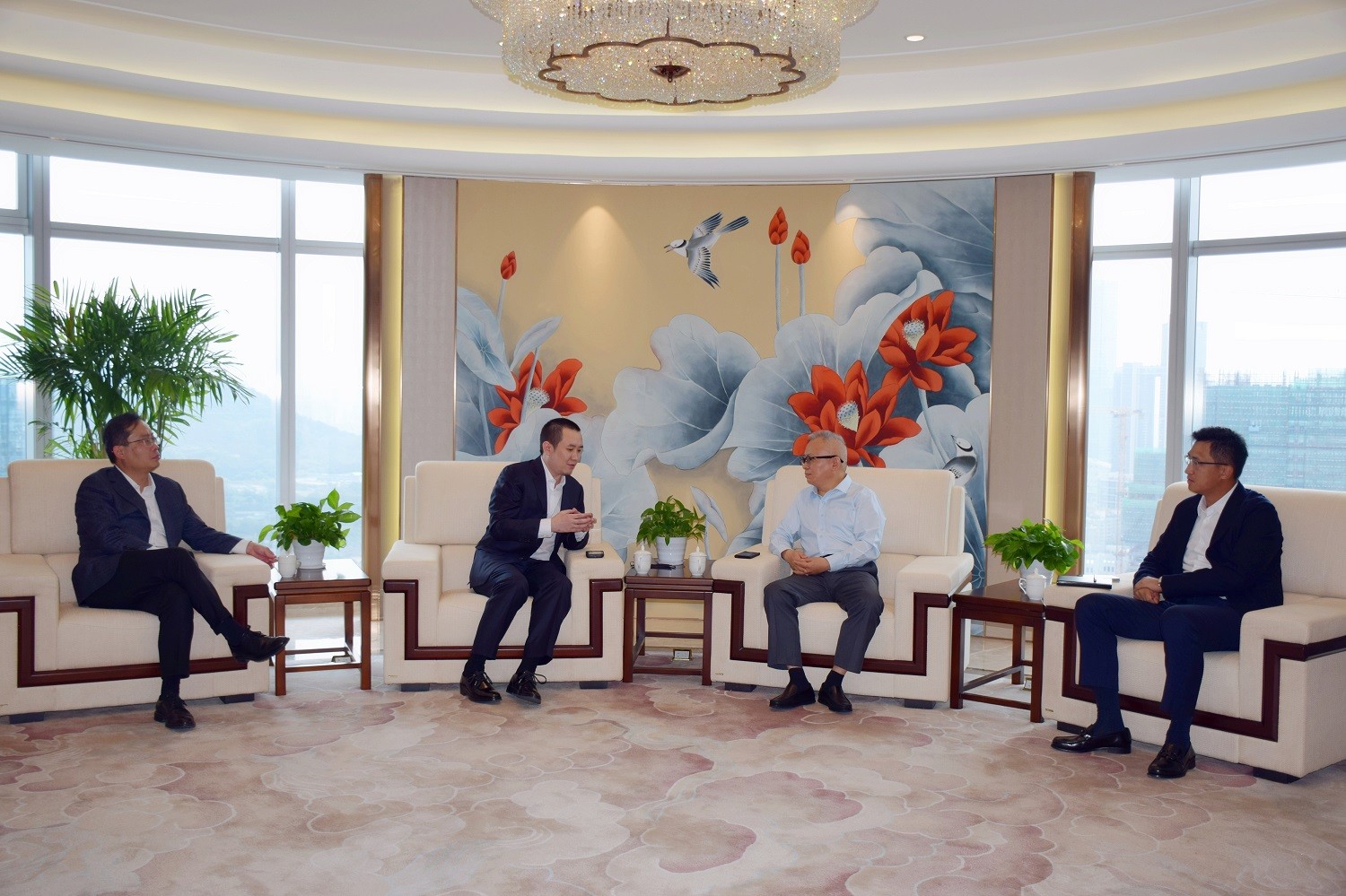 1669619979553614.jpg 00.jpg